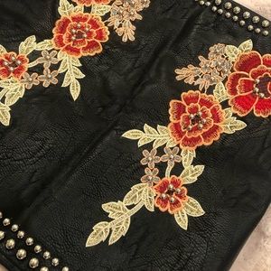 Black Embroidery Skirt